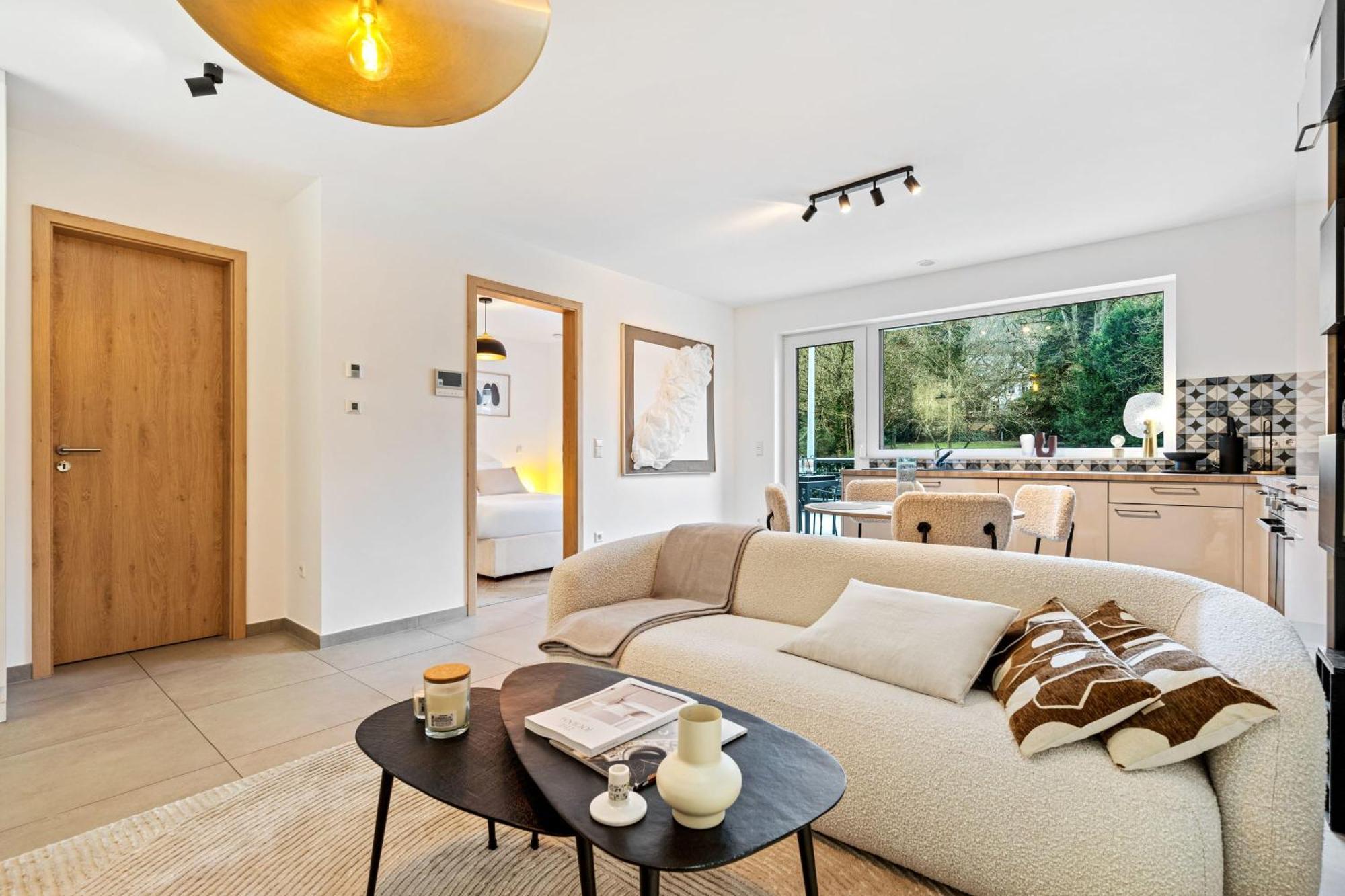 Elegant Comfort Modern In Limpertsberg